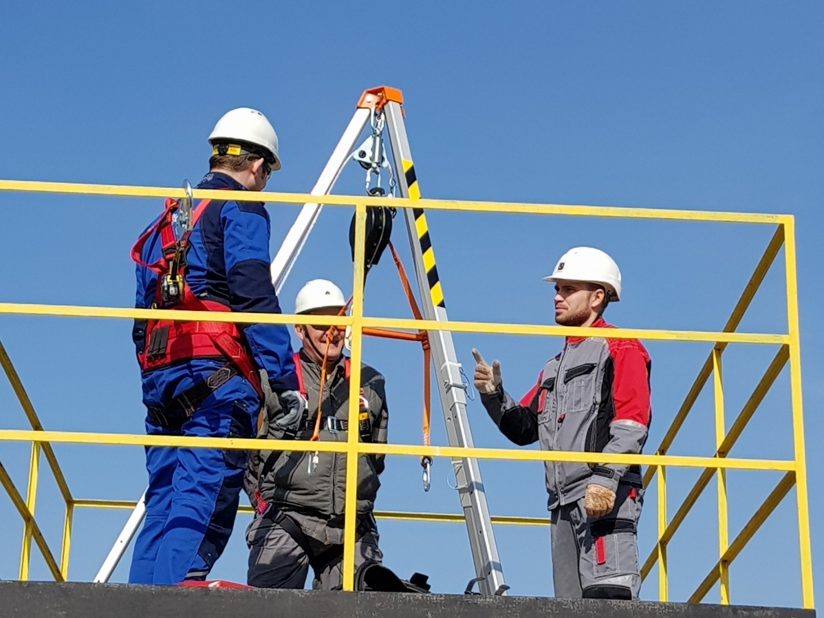 Course Image Безопасные методы и приемы выполнения работ на высоте для работников 3-ой группы по безопасности работ на высоте